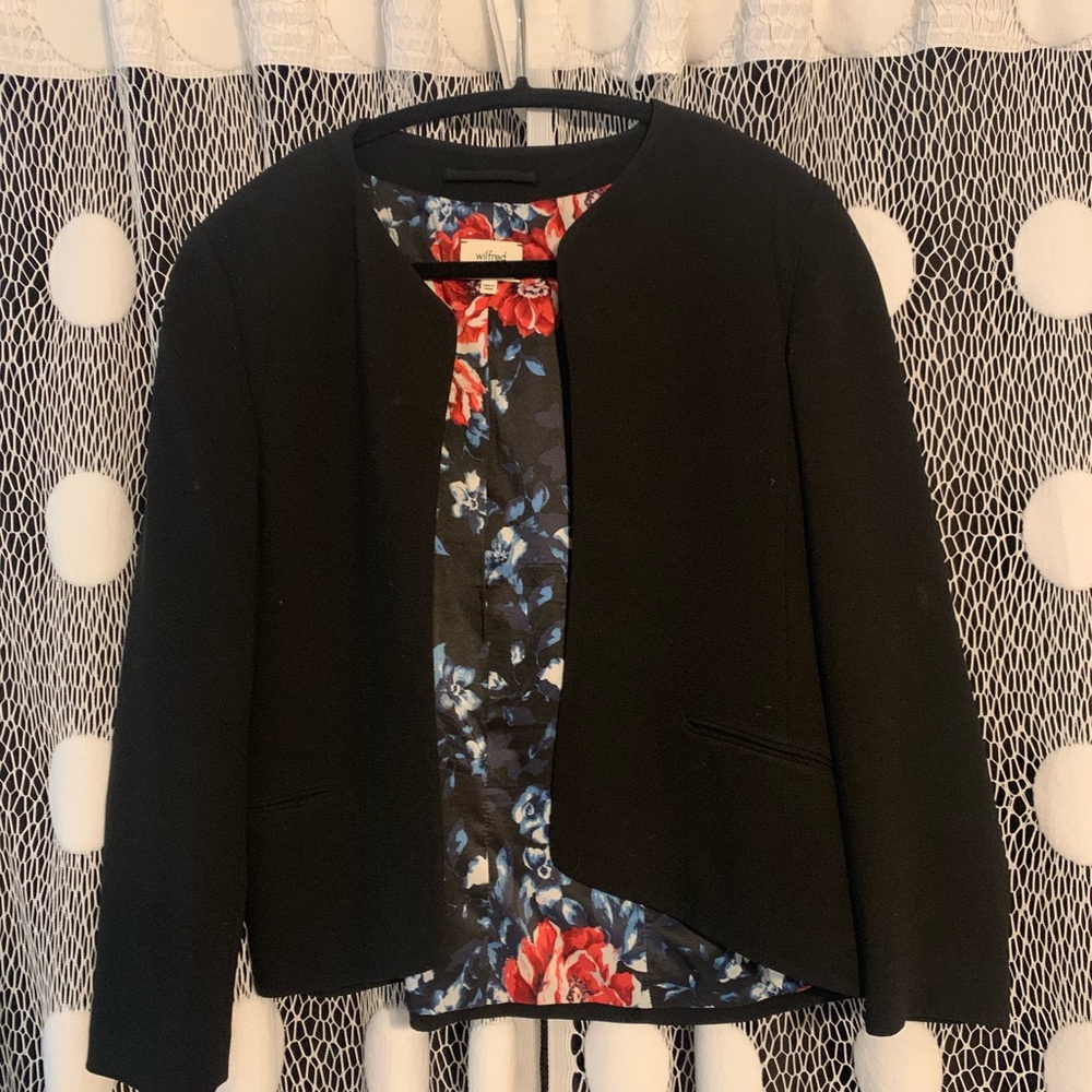 Aritzia Wilfred Black Blazer with Floral Interior